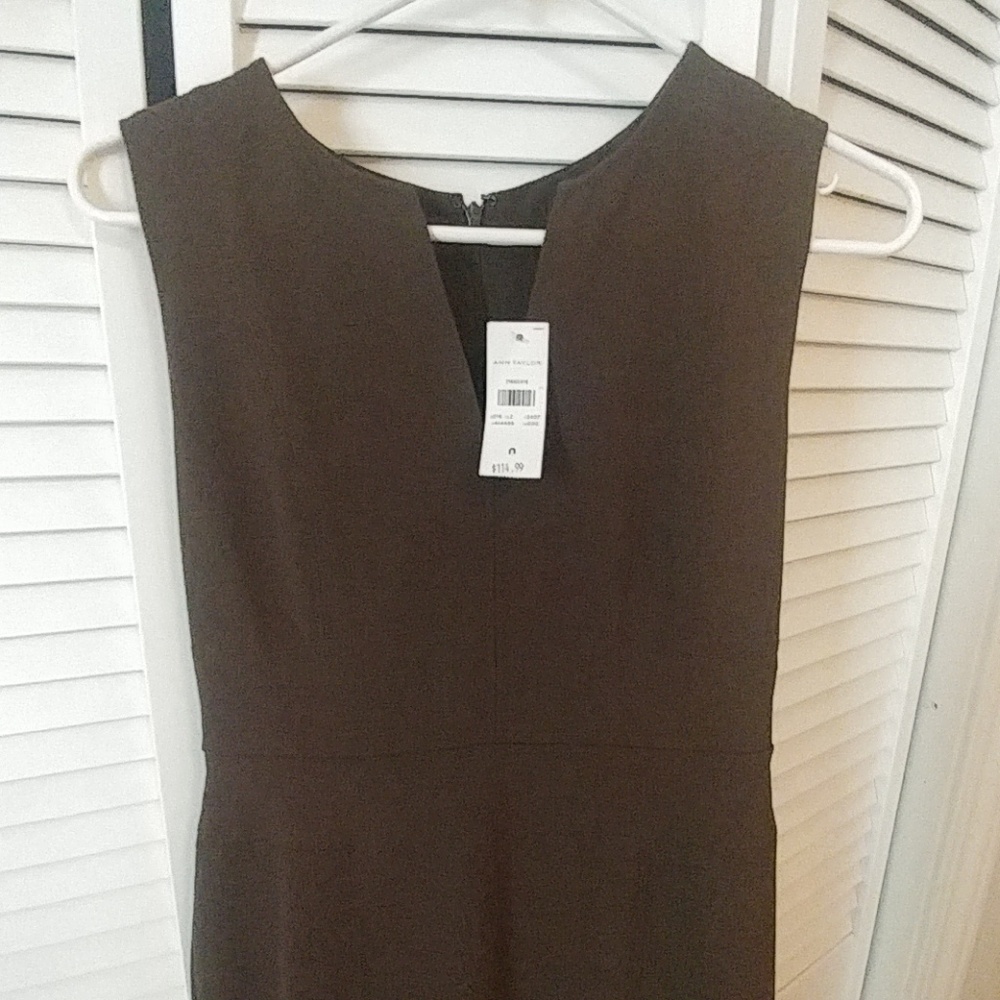 Dress - Picture 2 of 2